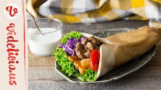 ヨーグルトソースで味わう！ギリシャ風ラム肉のピタパンロール｜How to make Greek Style Lamb Meat Pita Bread Roll