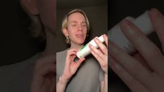 ¿CUÁL es la DIFERENCIA entre ESTOS DOS SHAMPOO ANTI CASPA? ¿Cual deberias comprar? #shorts #caspar