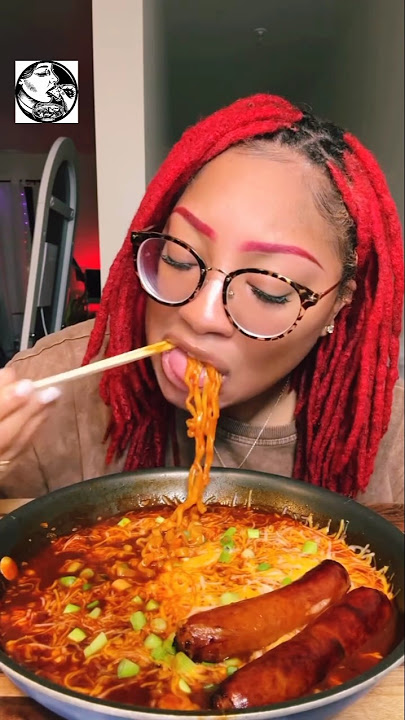 Mie Ramen Rebus Lembut yang Memuaskan dengan Topping Spesial Kie's #mukbang #celana pendek #lembut #tren