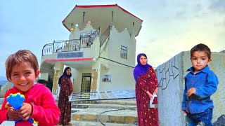 #rurallife .  Family friends came to Ahura Castle to help and install doors and windows  @TIR78