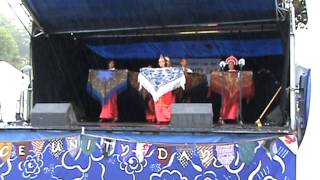 Russian Dance with Shawls(Race Unity Day at Victory Square, Nelson, 17th March 2013., 2013-03-17T04:18:02.000Z)