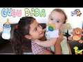 MARIA CLARA FINGE SER BABÁ POR UM DIA COM BEBÊ DE VERDADE 👶  Pretend to play nanny!!!