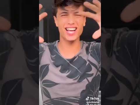 خوفك شامم ريحته دمك أنا سيحتوه