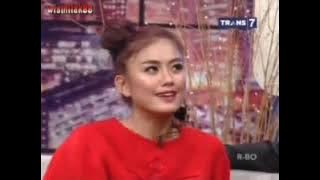AGNEZ MO - Hitam Putih 'Spesial Agnez Mo' 2014 (Interview Part 2)