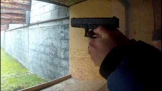 A Glock 17 Gen4 in Slow Motion