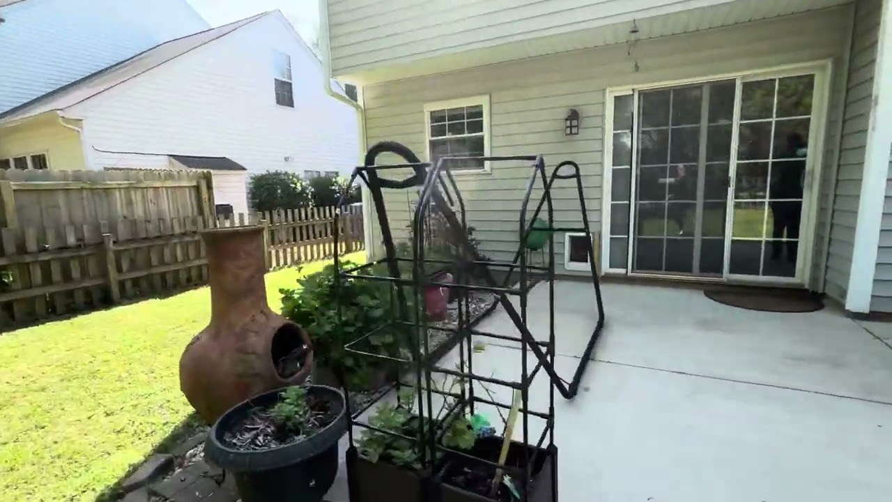 114 Nahcotta Dr, Mooressville - Backyard