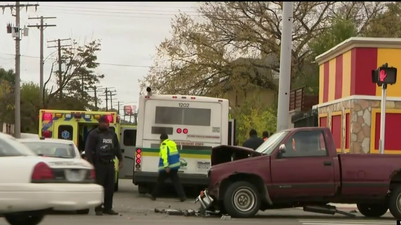 4 sent to the hospital after truck broadsides bus on Detroit's west ...
