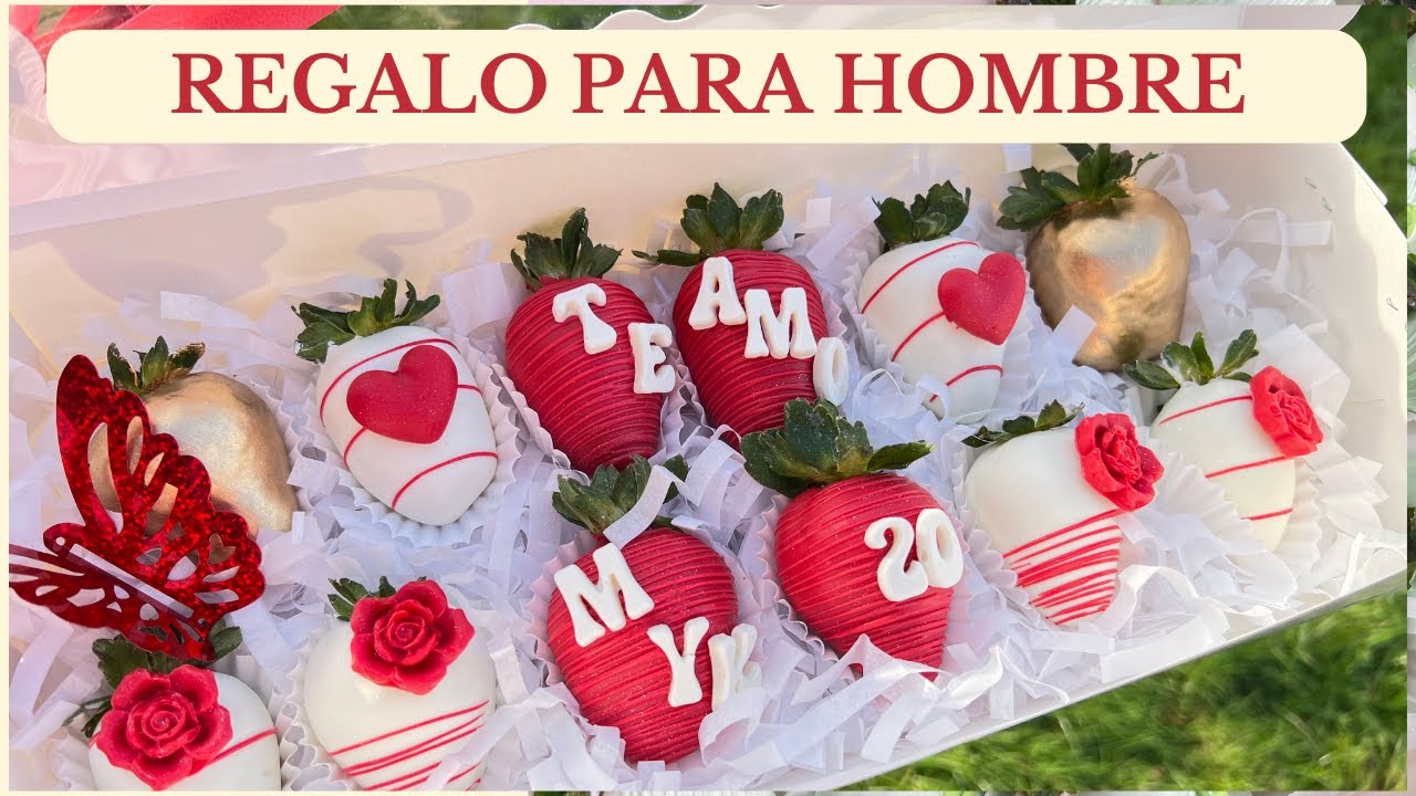 Celebre el día de san valentín regalos románticos e ideas de regalos de san  valentín hombre guapo y elegante está sosteniendo bo