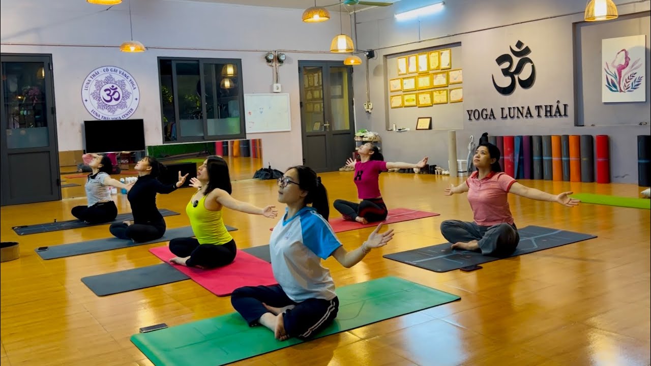 🕉️ Buổi Tập Yoga Mở Vai Lưng Hết Đau Mỏi Cổ Vai Gáy 