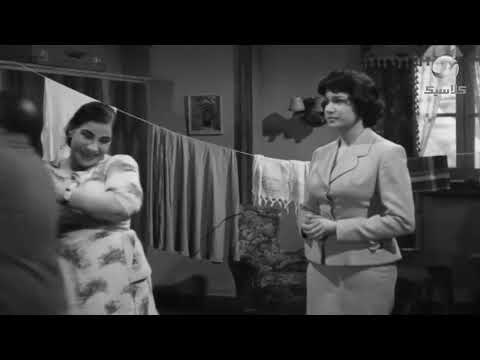 شهر عسل بصل طلب من مراته بوسة وحماته دخلت عليهم على غفلة 