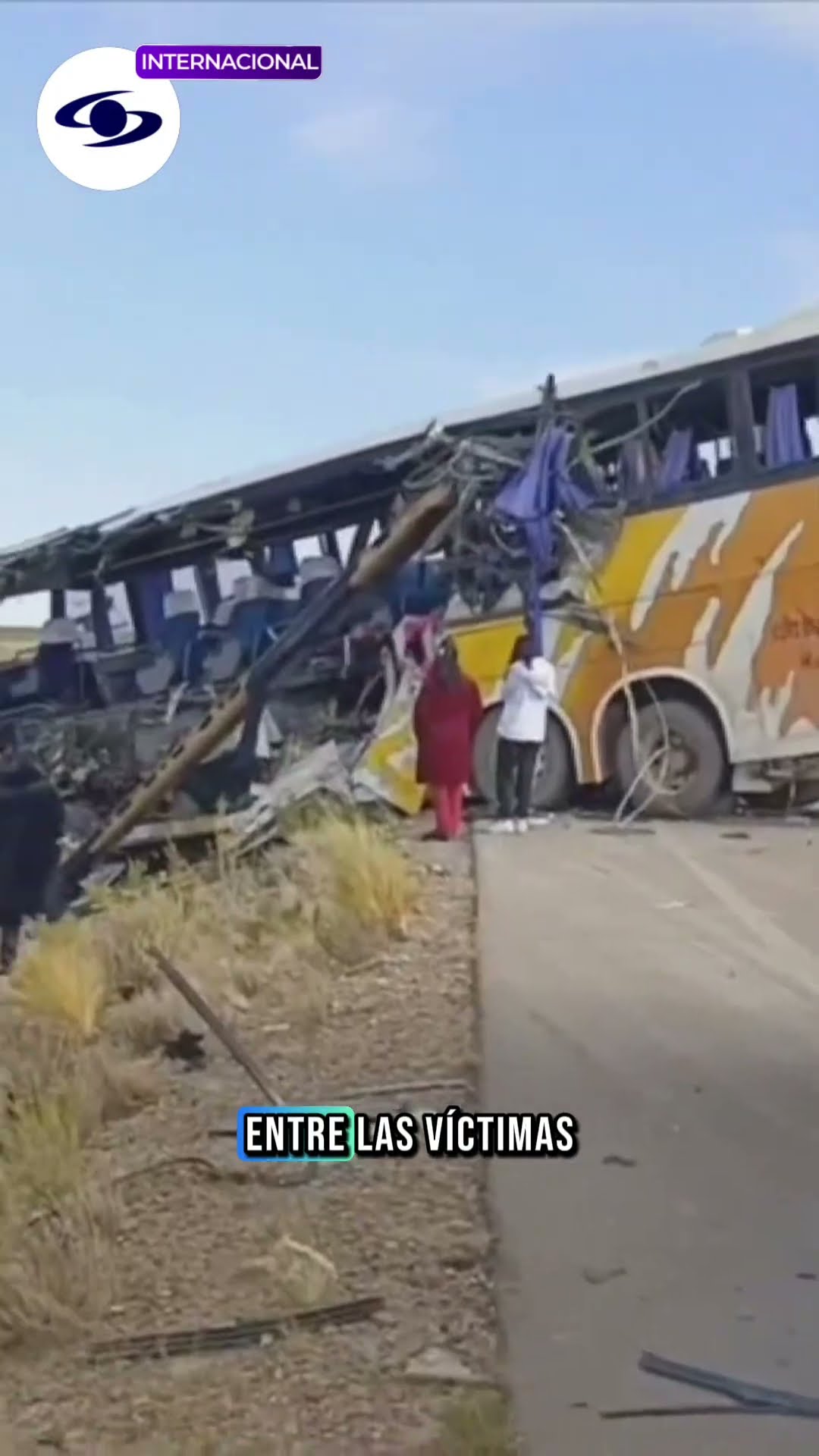 Choque de autobuses deja 37 muertos en Bolivia