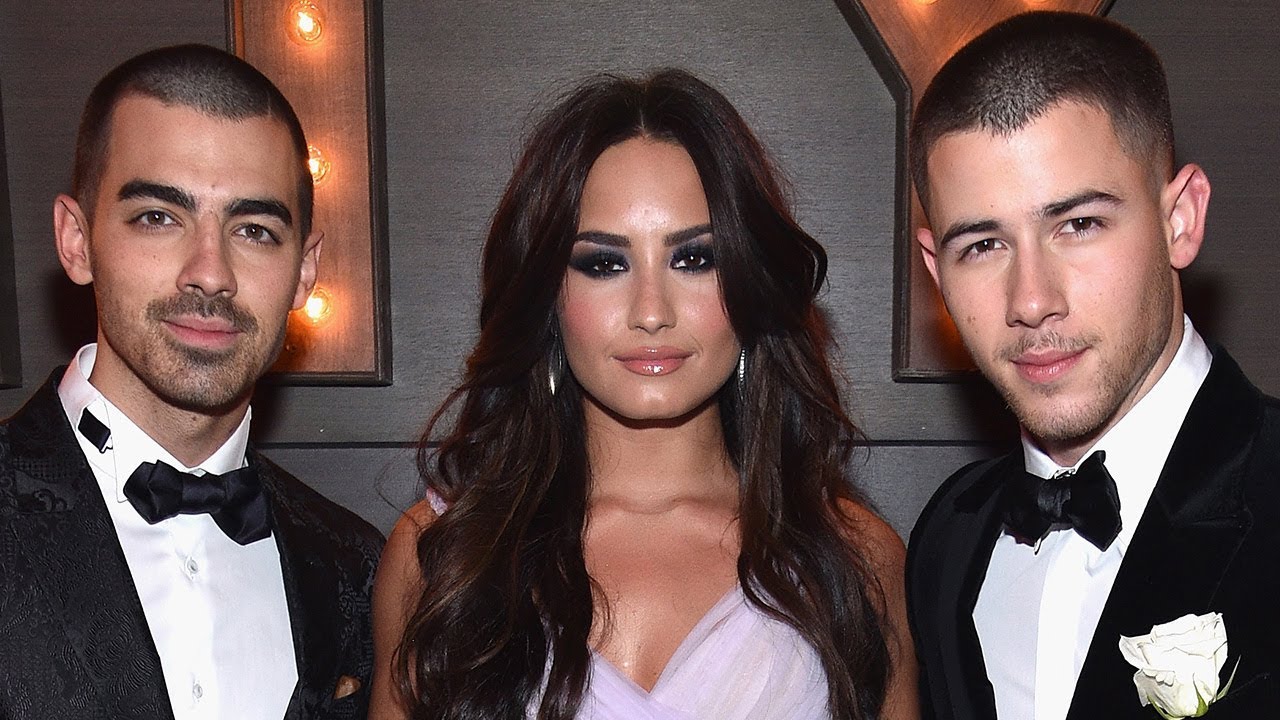 Joe Jonas, more celebs tweet support for Demi Lovato following possible drug ...