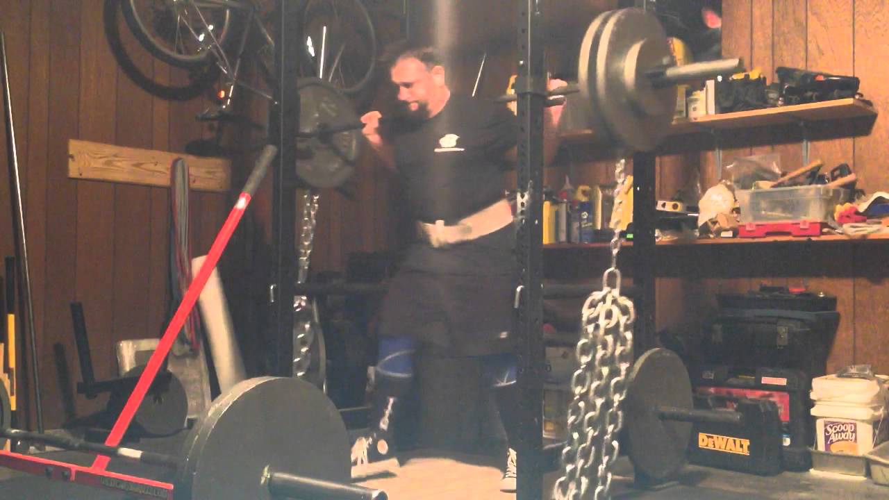 Speed Squat with Chains 378x2 - YouTube