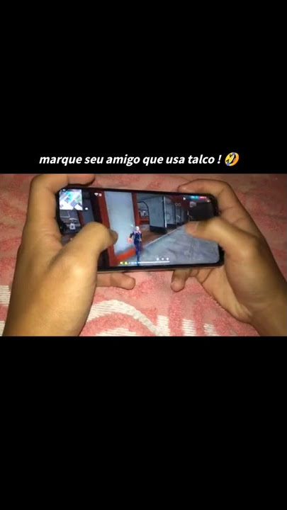 POUQUINHO DE TALCO PARA JOGAR FREE FIRE 🤣