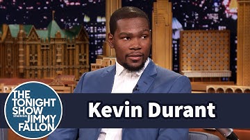 Kevin Durant Plays NBA 2K15 as LeBron James