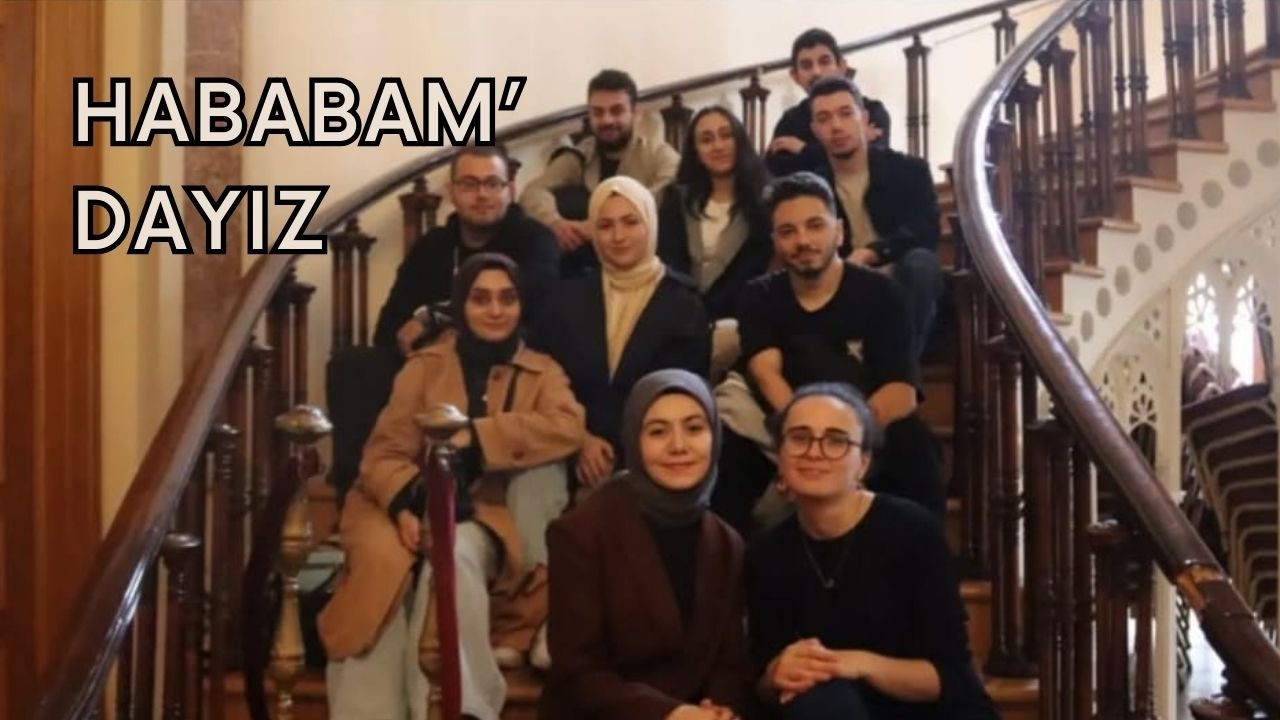 Hababam Sınıfı Müzesi'ndeyiz! | 10 Kişilik Dev Kadroyla Çocukluğumuza Yolculuk 🎒✨