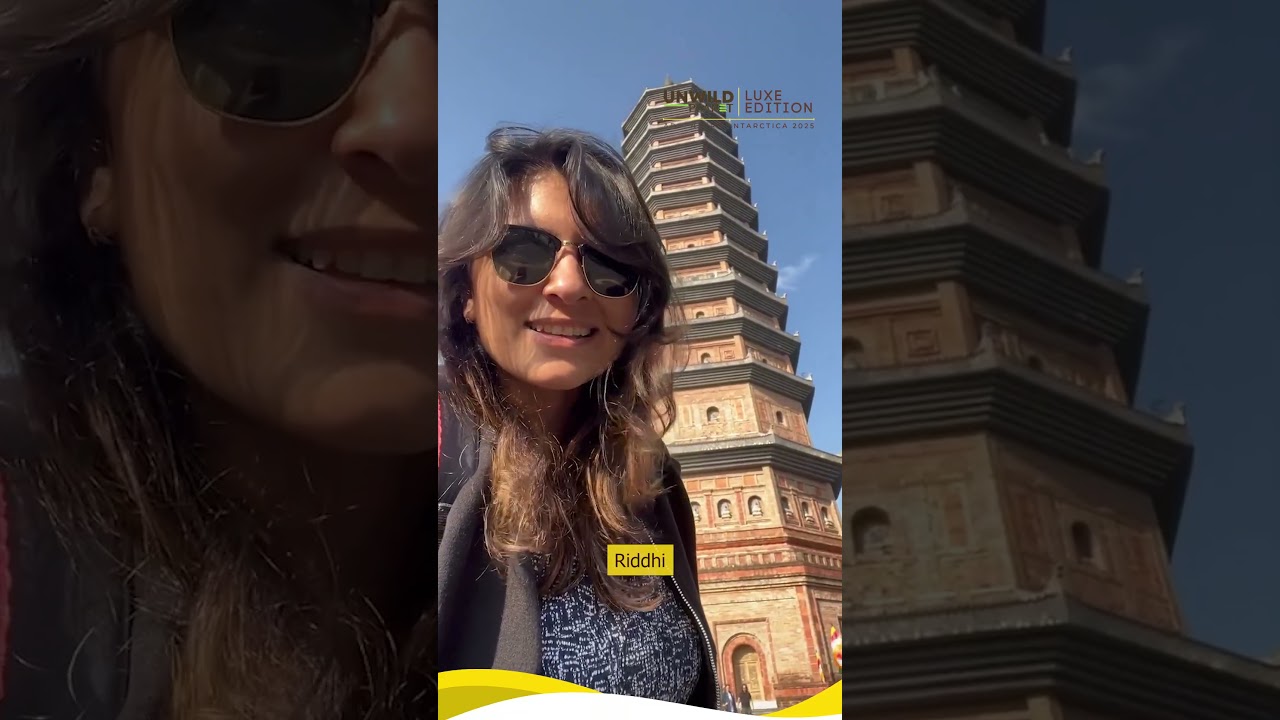 Travel to Antarctica - Luxe Edition 