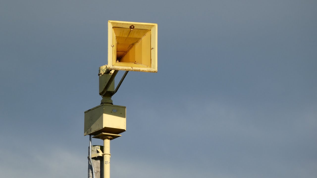 Epic! Tornado Siren Ambience (Alert/Attack), Murphysboro, Illinois (Murphysboro ESDA Siren Test)