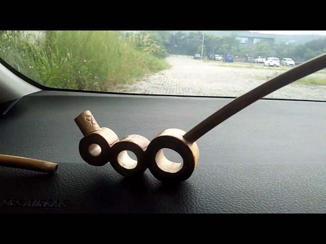 karya kreatif memanfaatkan bambu bekas menjadi pipa rokok 👍muaantap class=