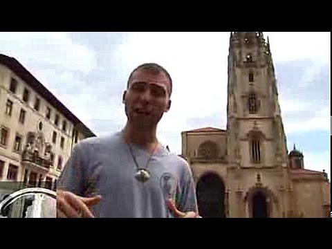 Video: Menjelajahi Oviedo, Spanyol