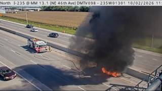 Crews put out vehicle fire on Interstate 235 in Des Moines