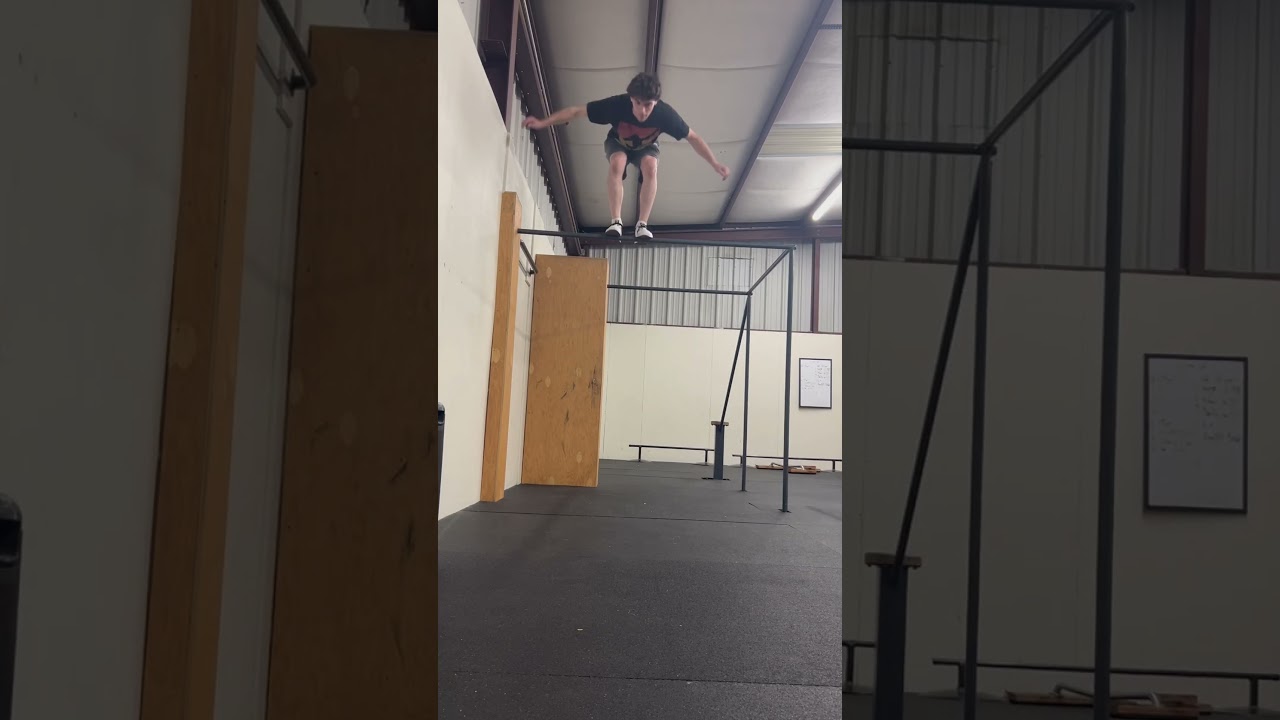 Mario jumps in real life #mario #supermario #mariobros #supermariobros #nintendo