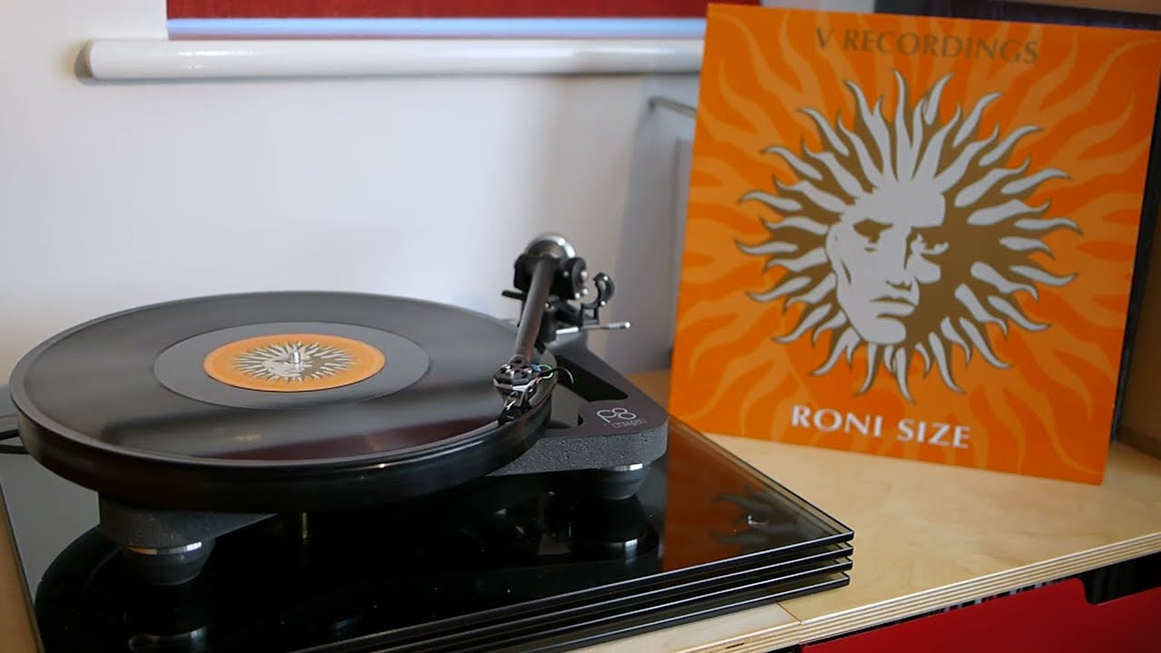 Roni Size - Box Of Tricks (V Recordings V014 AA) 1996 - YouTube