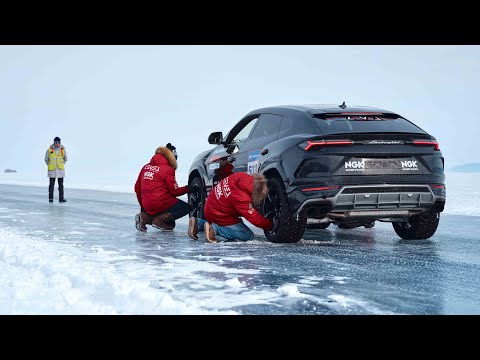 Видео: Рекорд скорости на льду | Lamborghini Urus на Байкале