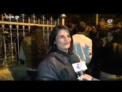 ქუთაისში, განჯის ქუჩაზე მომლოცველთა რიგები არ წყდება