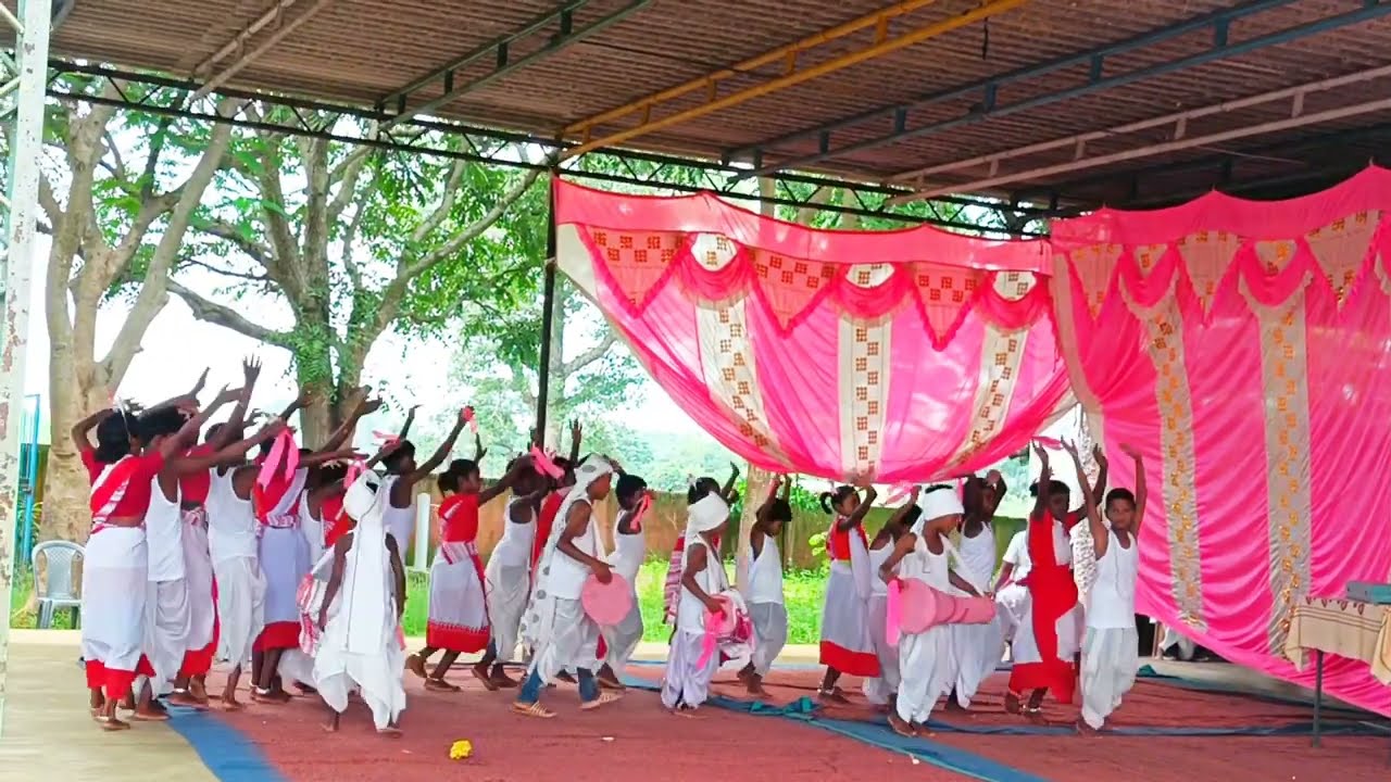 संत मोनिका पर्व - 2025 | छोटे बच्चों का सुंदर आदिवासी करमा नाच | Bagicha Jashpur CG 