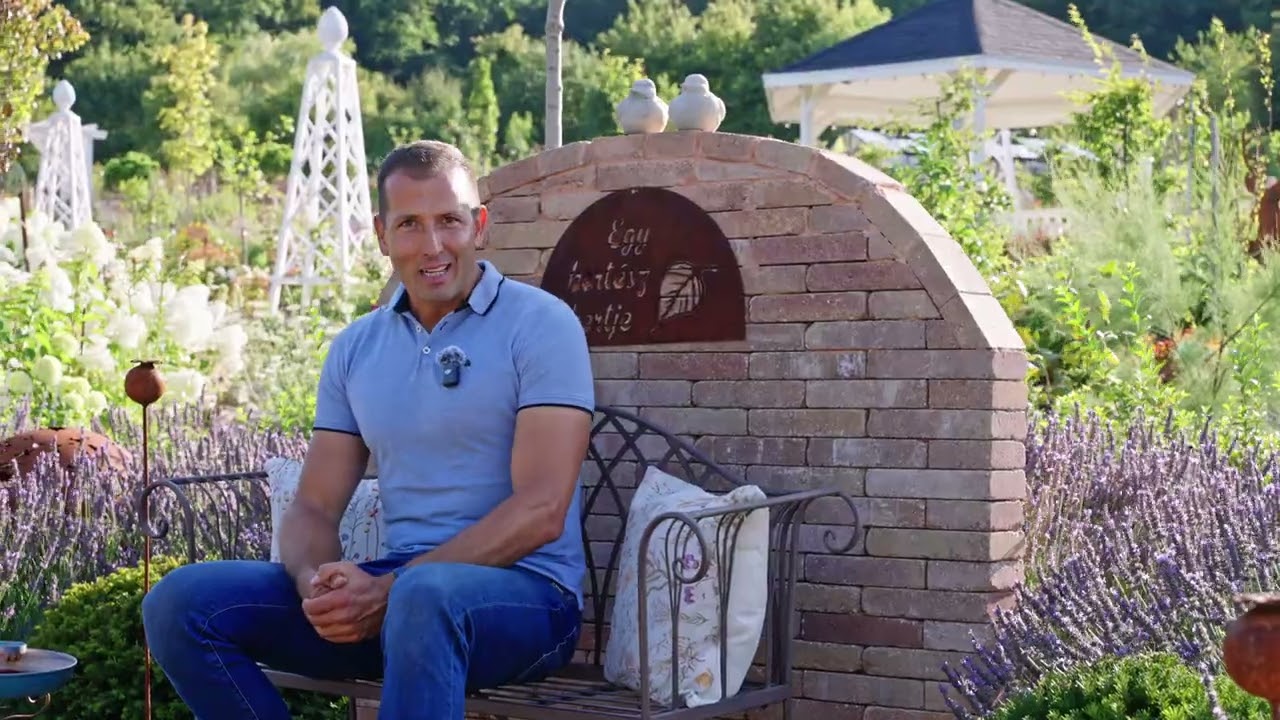 Kertesszencia videó. Drónfelvételekkel, szárazságtűrő növényekkel. Rendhagyó kerttúra videó  2025.