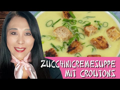 Video: Wie Man Eine Köstliche Und Sättigende Zucchini-Suppe Mit Croutons Macht
