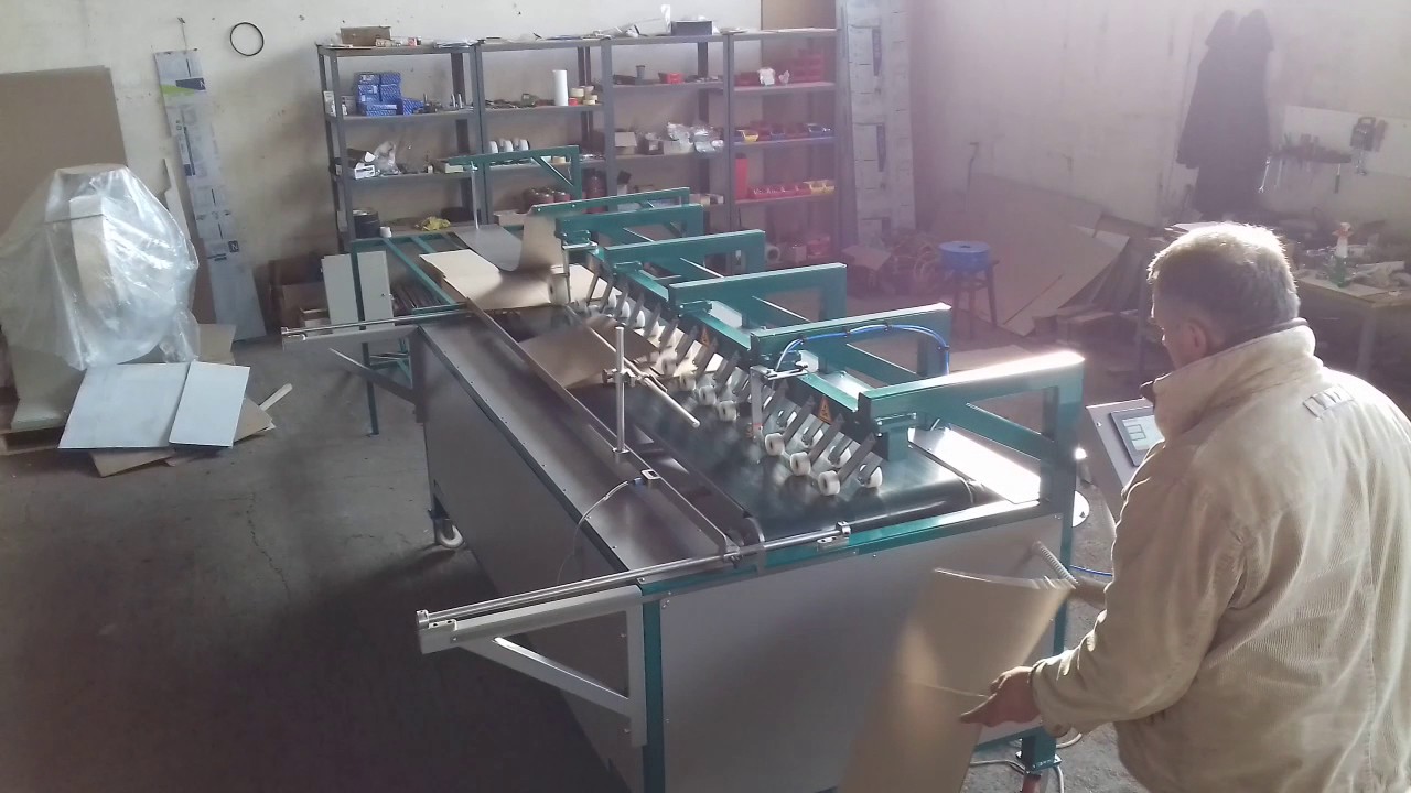 Machine for gluing and folding boxes , Masina za lepljenje i sklapanje kutija *EMproject89*