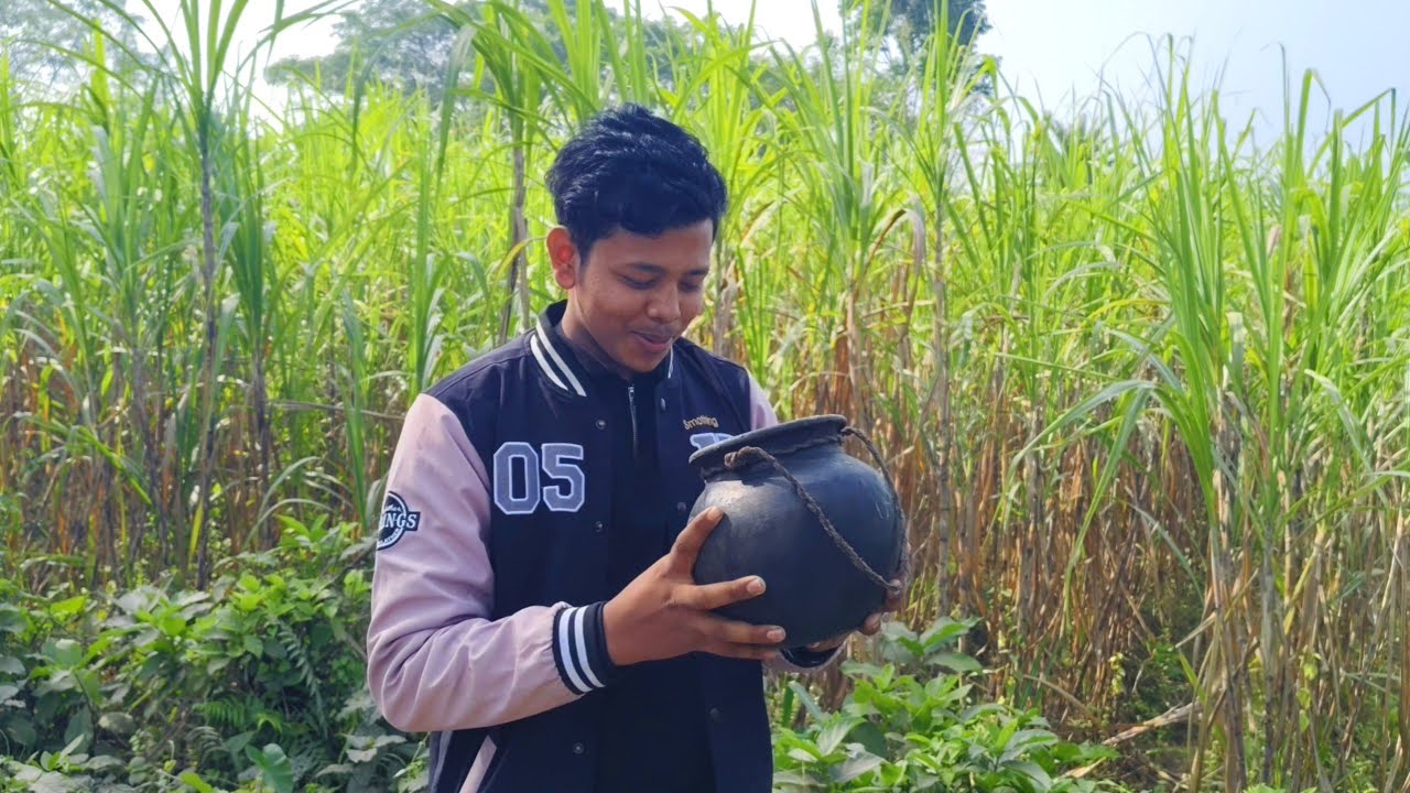 জহিরুল ভাইয়ের সাথে খেজুর গাছে! সরাসরি গাছ থেকে নামিয়ে রস খেলাম।