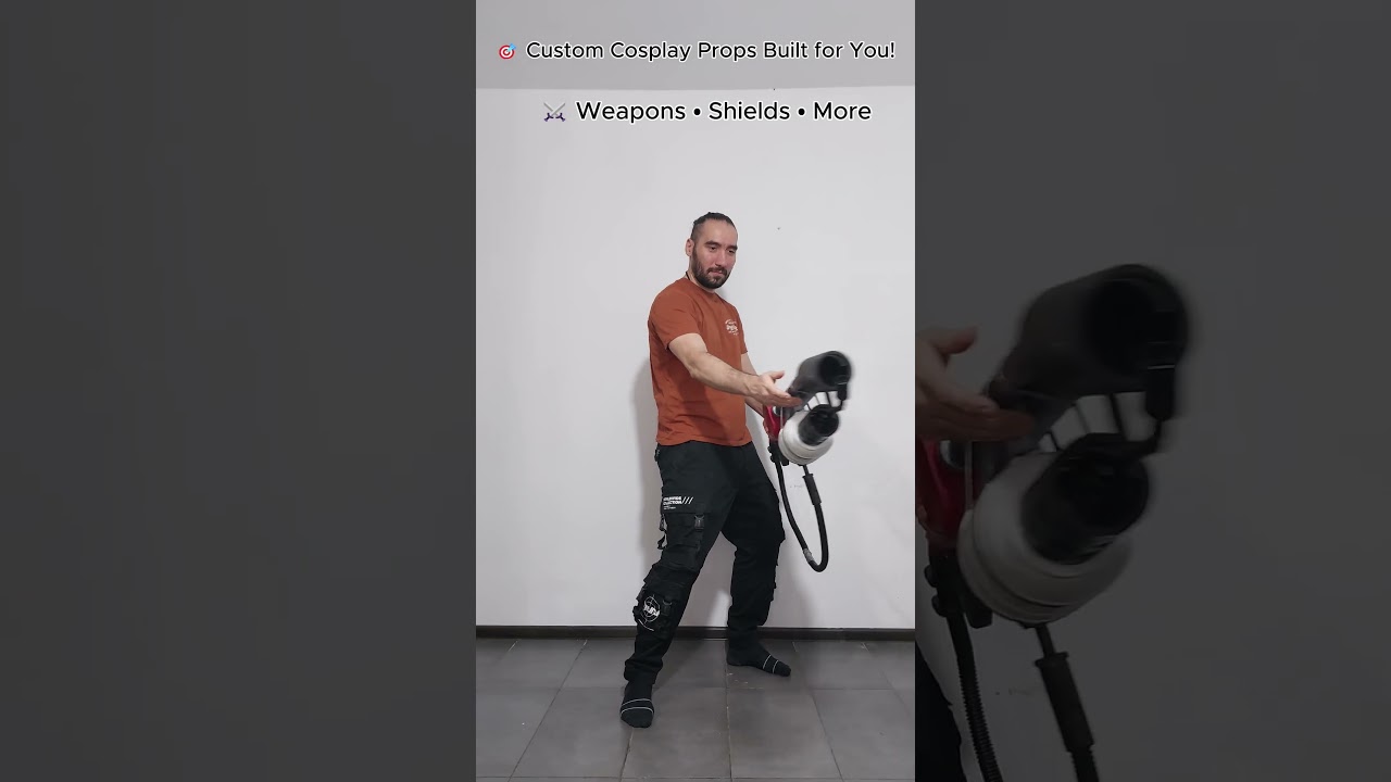 Pyro's Flamethrower Team Fortress 2 cosplay prop 