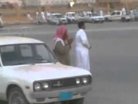 وقت اذان العشاء بالرياض