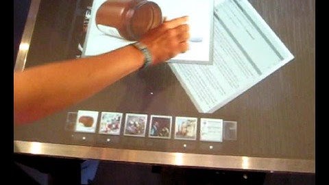 SOCO Multi-Touch table for VPRO (Dutch TV)