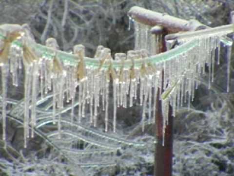 Freezing Rain Freezes Fayetteville Frecken Frozen