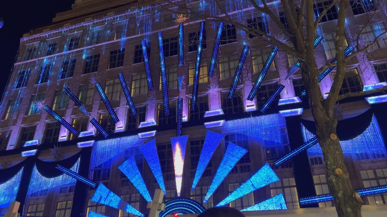 Saks Fifth Avenue Holiday Windows 2022 and Christmas Light Show 
