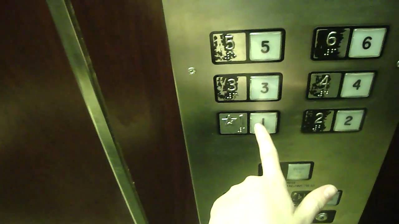 Unknown Brand Hydraulic Elevator Comfort Inn Deerfield Beach