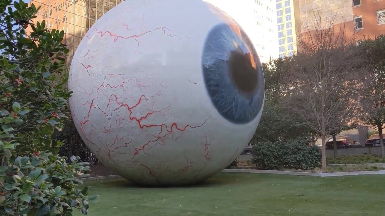 30FootTall Eyeball In Downtown Dallas YouTube