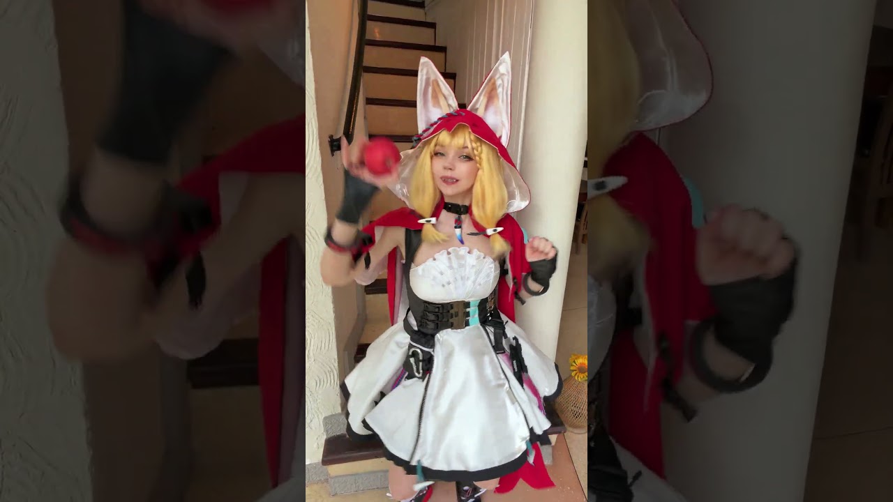 Wolf girl Rossi is TOO cute  #cosplay #rossi