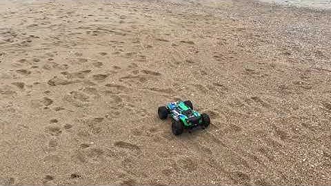 Arrma Vortek Takes On OBX Beach