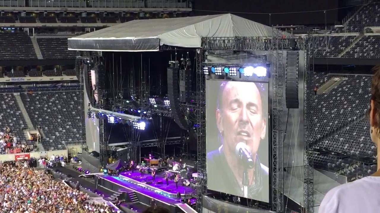 Jersey Girl Bruce Springsteen & The E Street Band MetLife Stadium 8/30