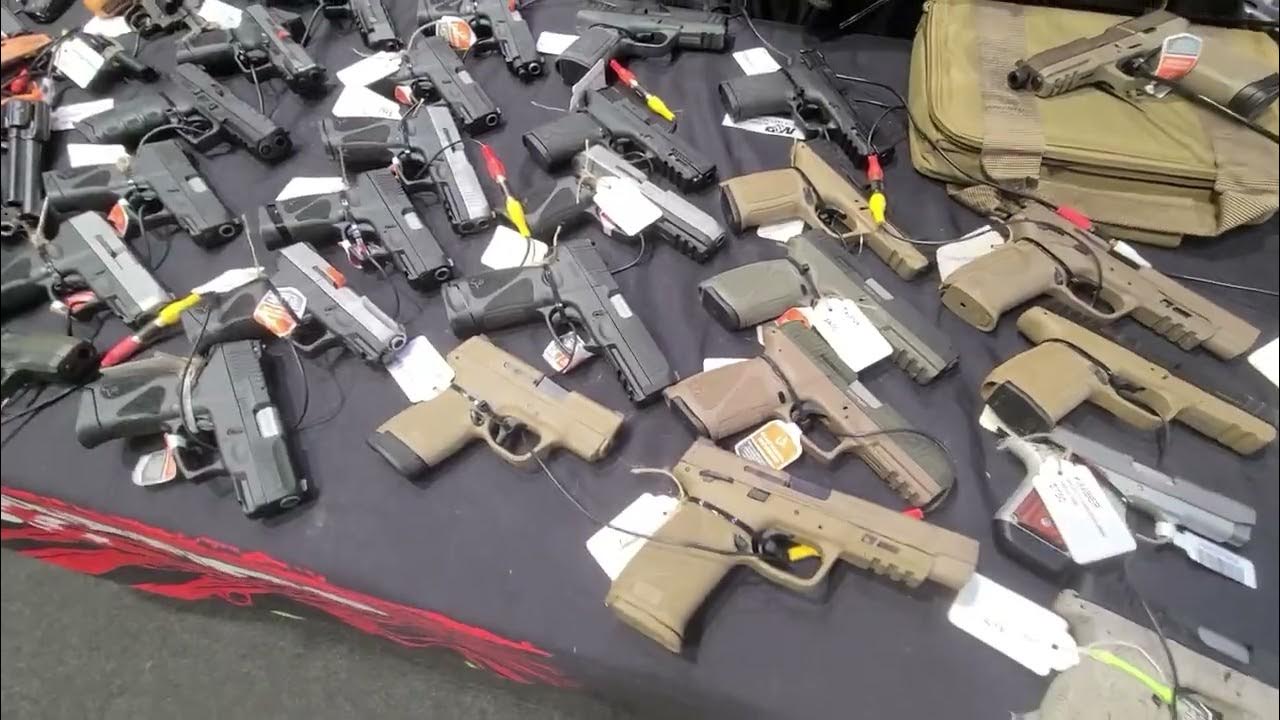 Gun Show Hoover, Al YouTube