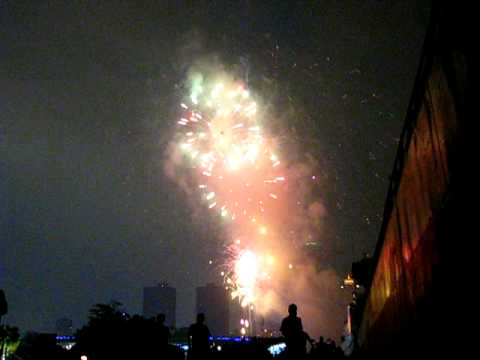 20100228元宵不乾淨之碼頭煙火秀.avi
