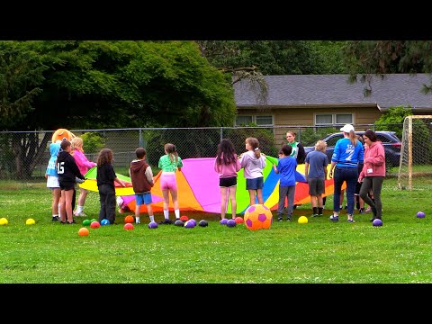 Cedaroak Park Primary School Field Day