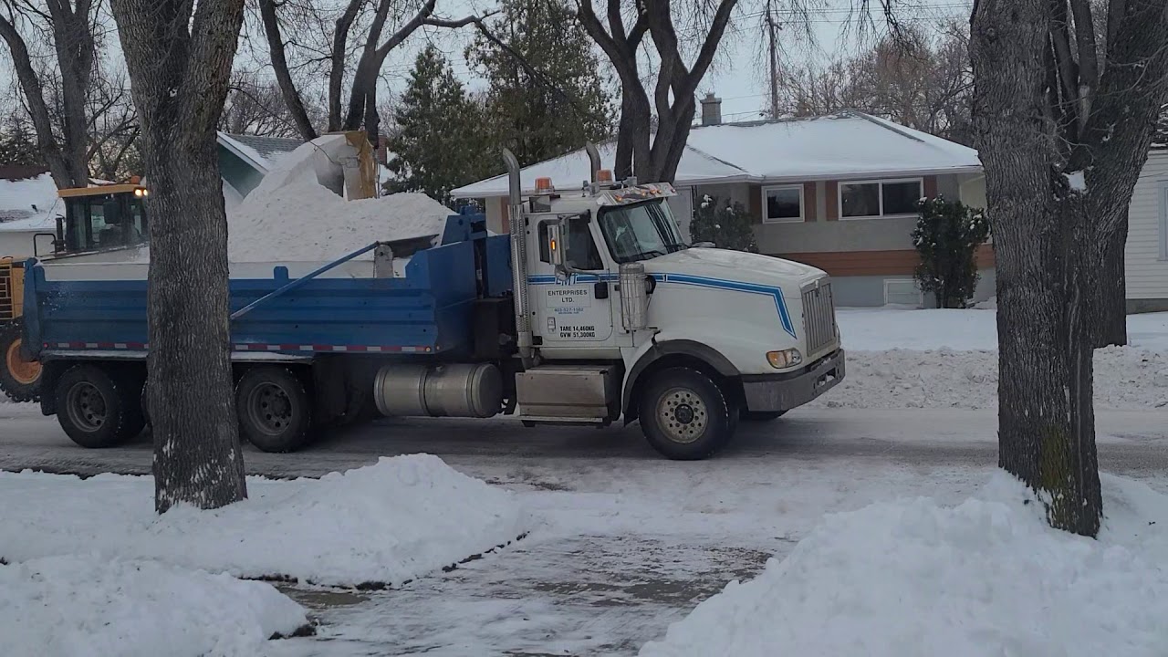 Snow removal 3rd st medicine hat YouTube