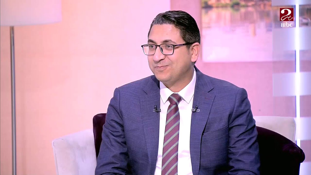 الدكتور محمد حمودة استشاري الطب النفسي يشرح معنى اضطراب نزع الشعر وما الفرق بينه بين سقوط الشعر