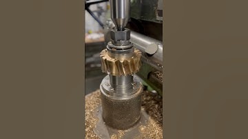 Worm wheel #machine #machinist #gearcutting #wormwheel #manualmachining